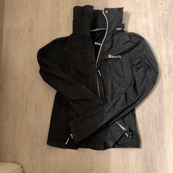 Bench zip up jacket - Picture 1 of 4